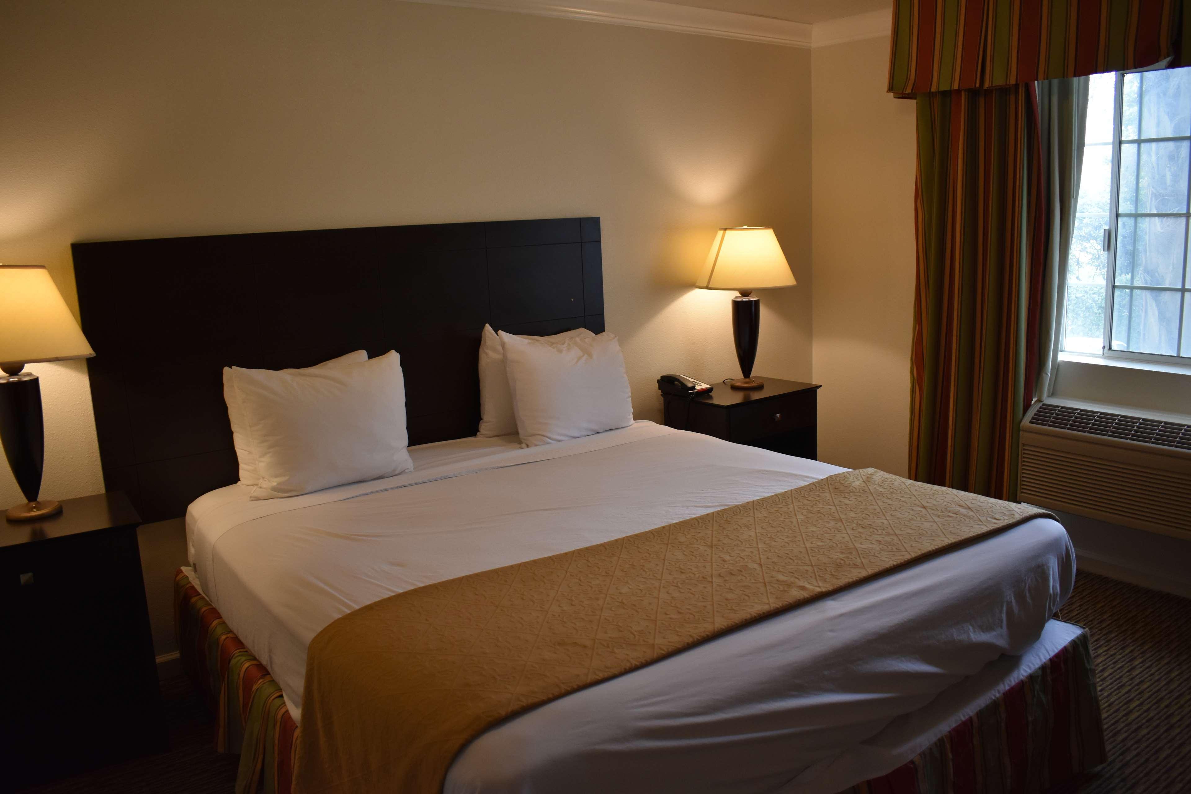 Best Western Colonial Inn Selma Eksteriør bilde