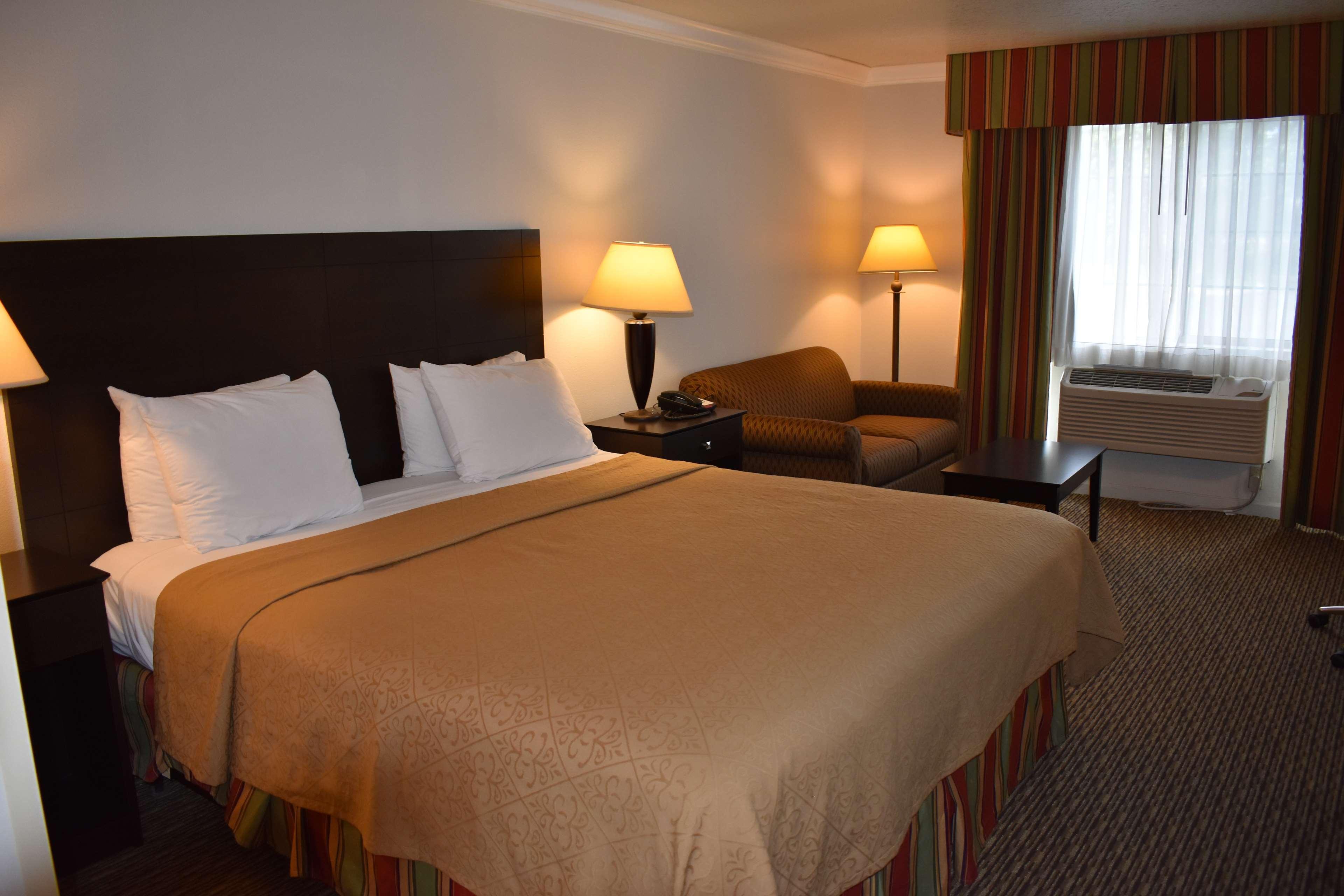 Best Western Colonial Inn Selma Eksteriør bilde