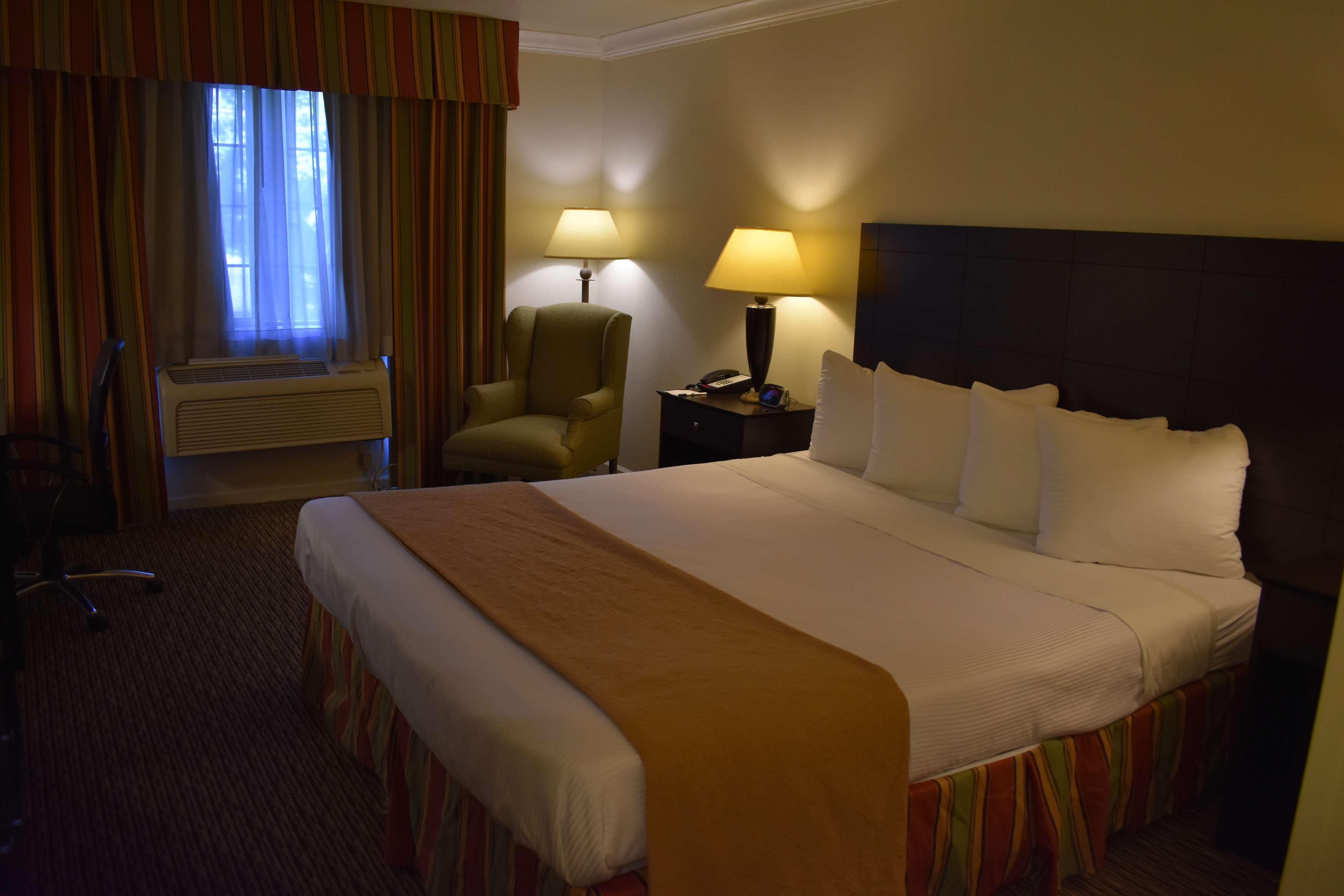 Best Western Colonial Inn Selma Eksteriør bilde