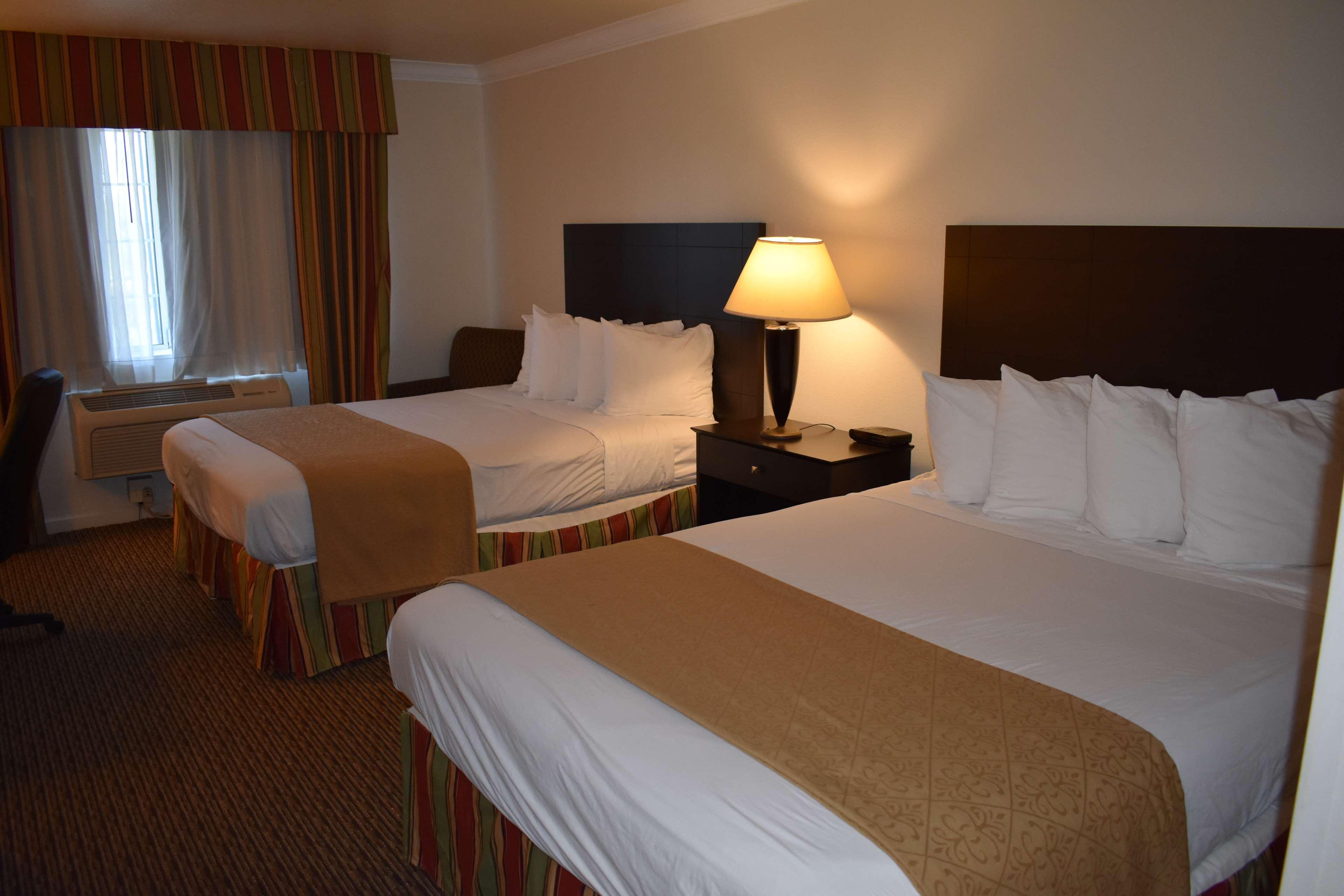 Best Western Colonial Inn Selma Eksteriør bilde